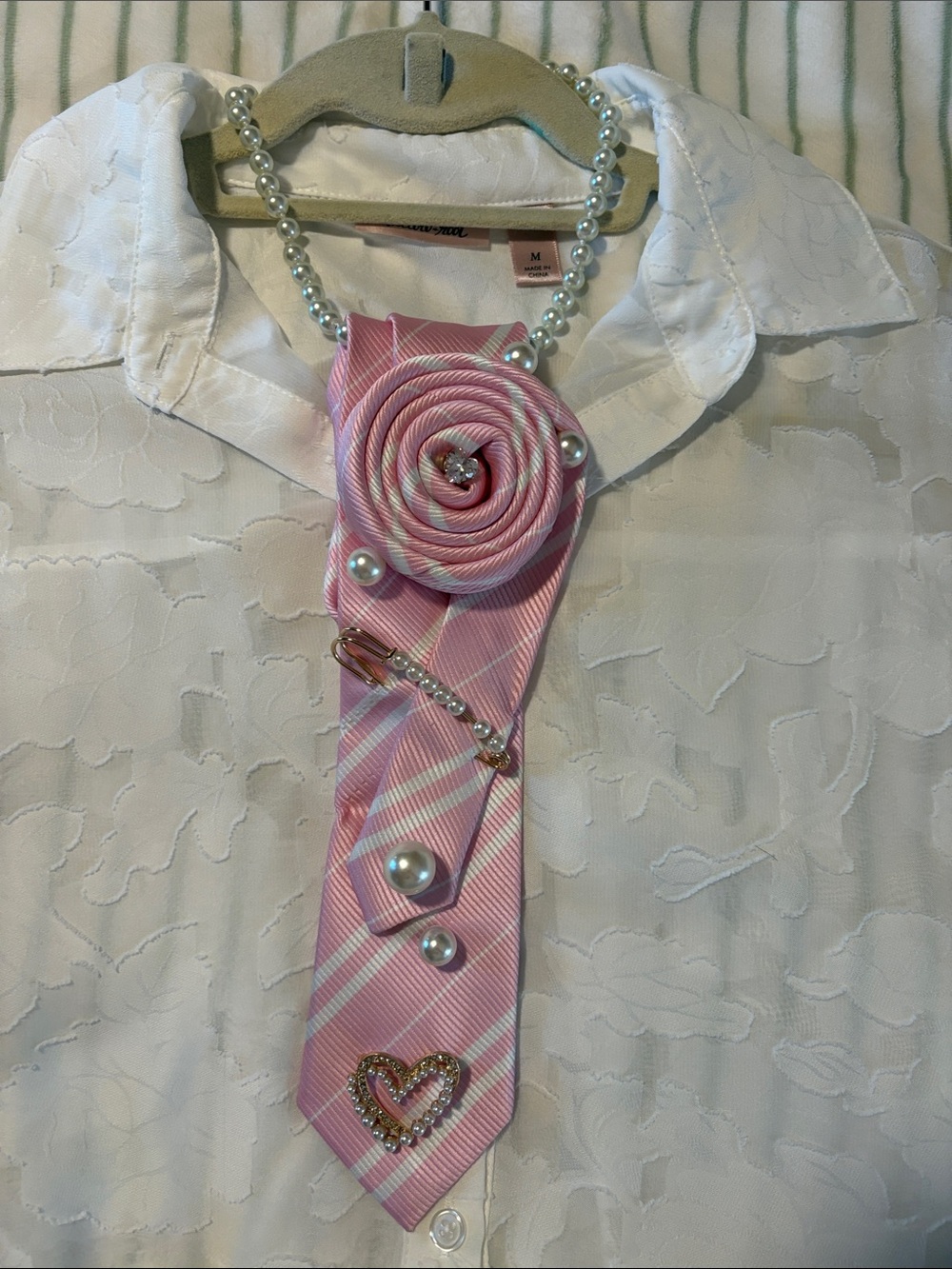 Pink Plaid Decorative Tie Necklace with Pearl Accentsx